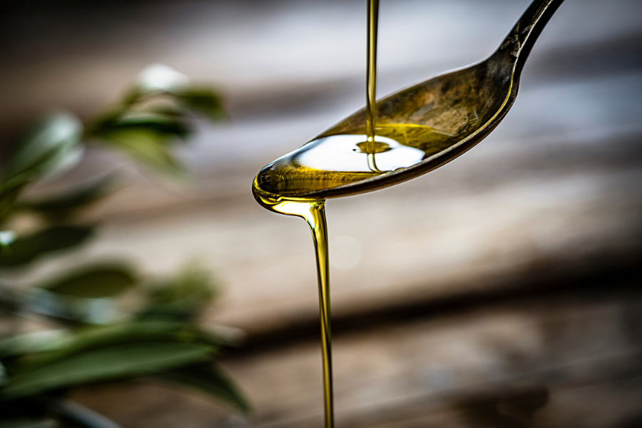 How to Make Infused Olive Oil: 6 Recipes