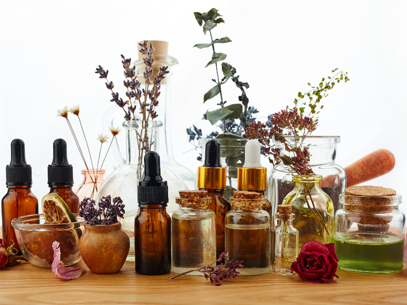 Anti Aging Essential Oils for Your Skin